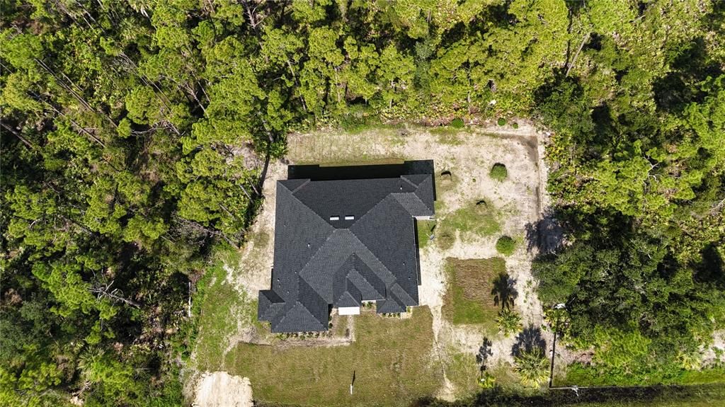 Activo con contrato: $575,000 (4 camas, 4 baños, 3262 Pies cuadrados)