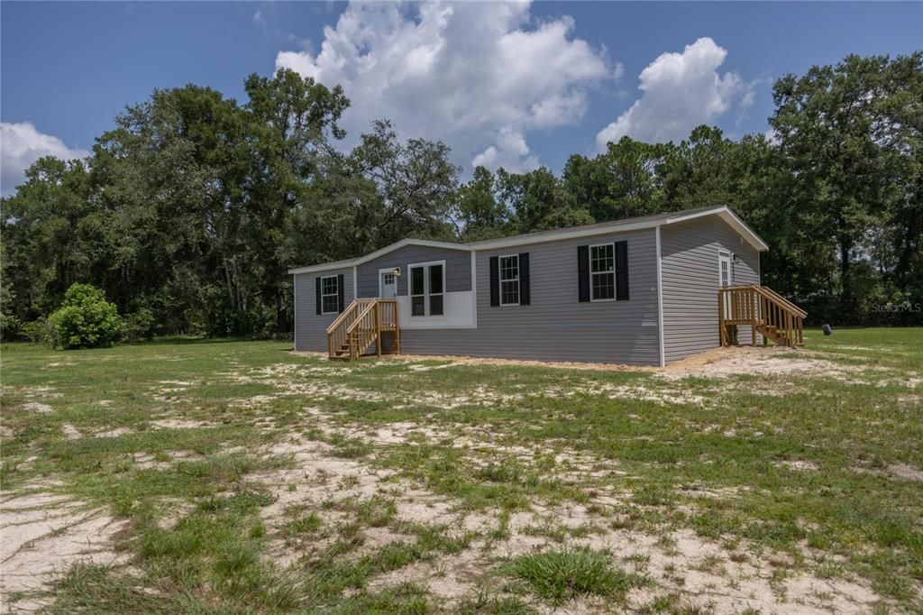 На продажу: $279,900 (3 спален, 2 ванн, 1496 Квадратных фут)