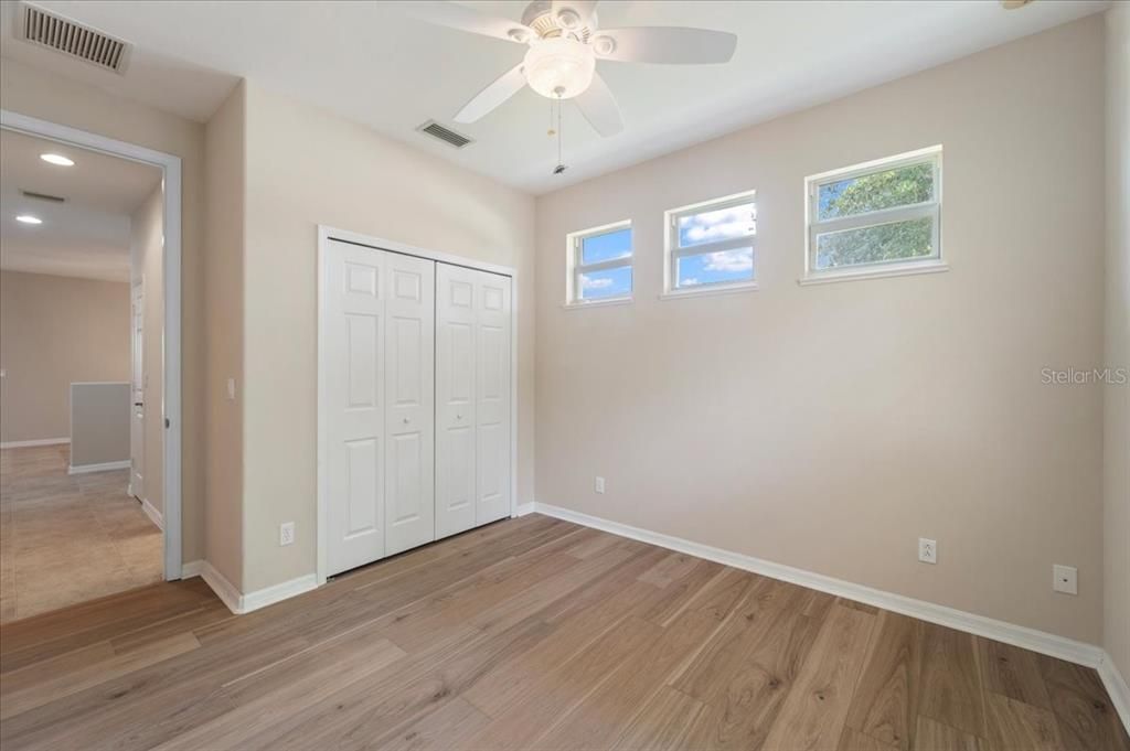 For Sale: $398,500 (3 beds, 2 baths, 1495 Square Feet)
