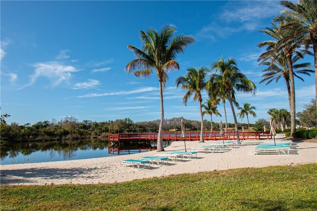 For Sale: $398,500 (3 beds, 2 baths, 1495 Square Feet)