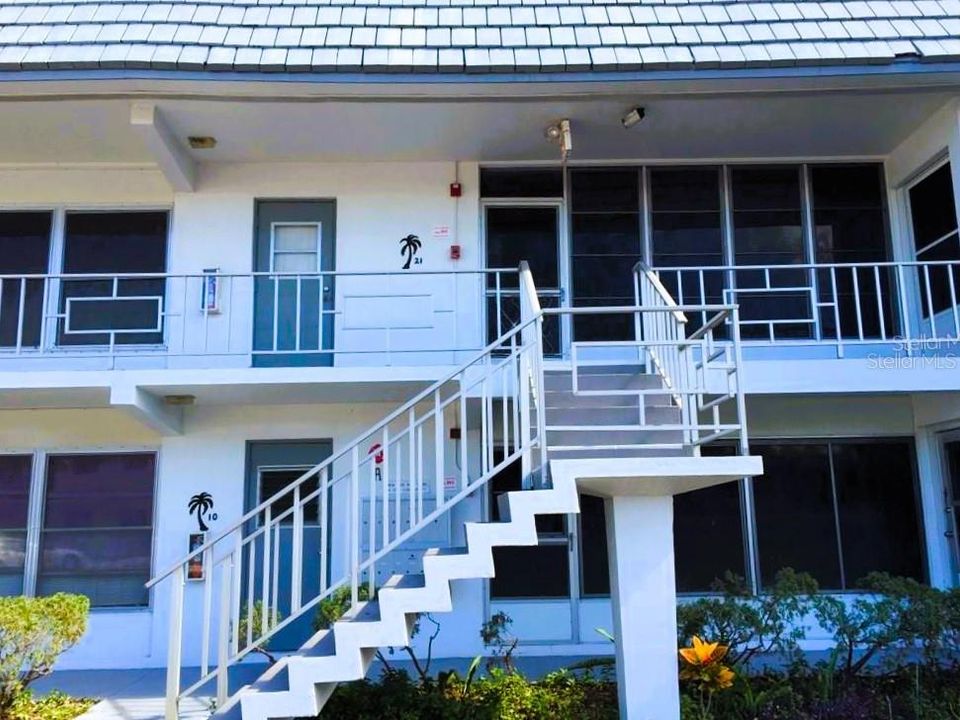 Recientemente alquilado: $1,300 (2 camas, 1 baños, 705 Pies cuadrados)