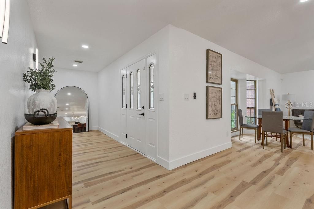 Active With Contract: $519,000 (4 beds, 2 baths, 2401 Square Feet)