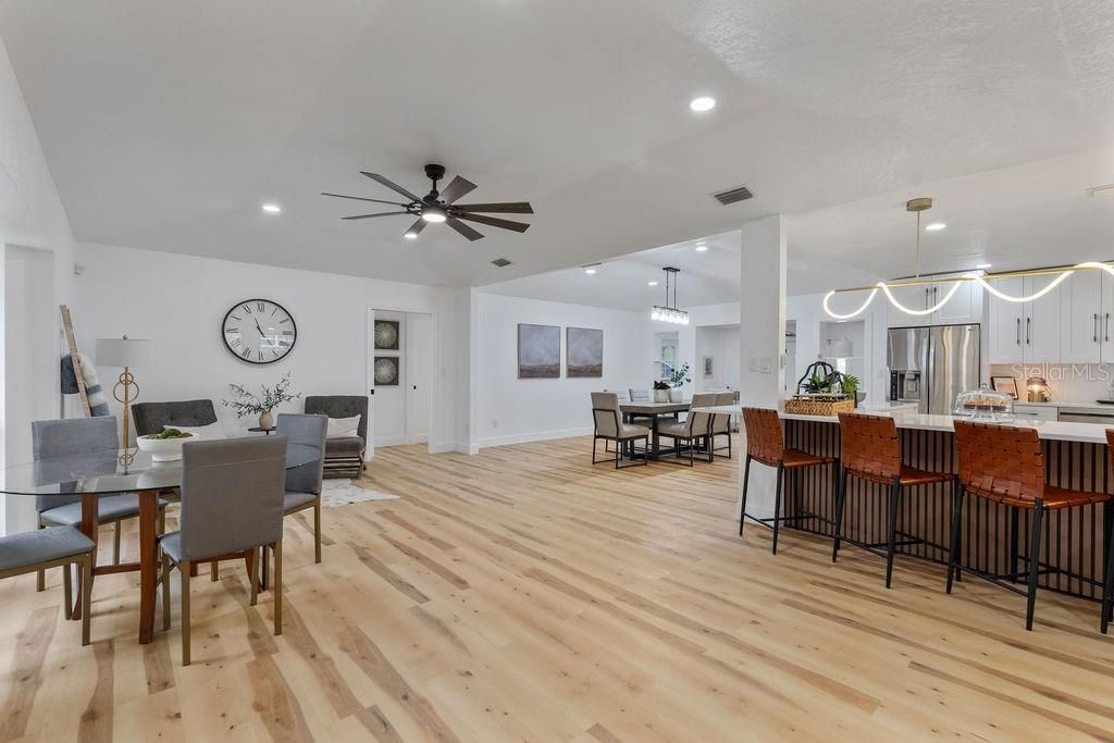 Active With Contract: $519,000 (4 beds, 2 baths, 2401 Square Feet)