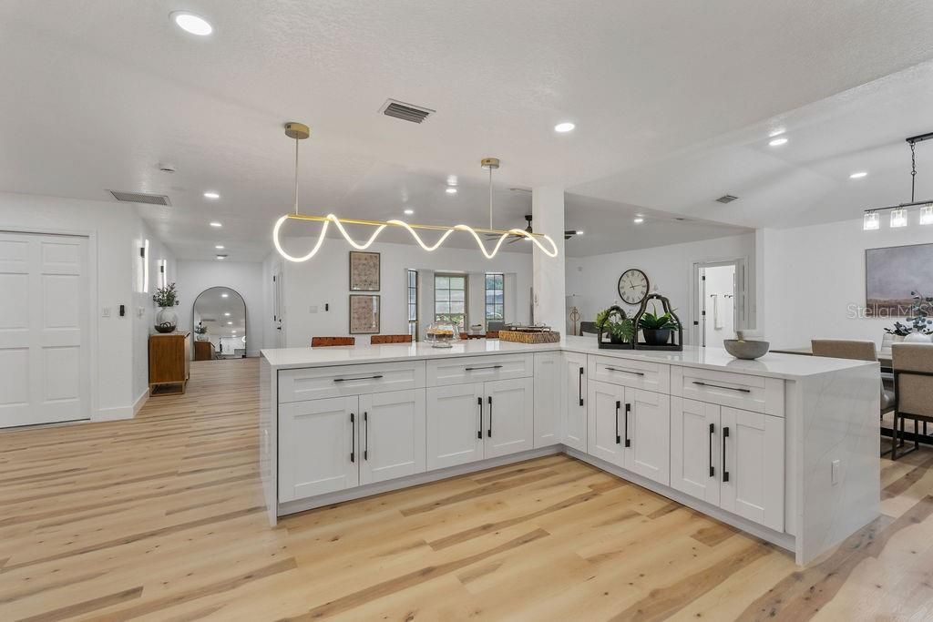 Active With Contract: $519,000 (4 beds, 2 baths, 2401 Square Feet)