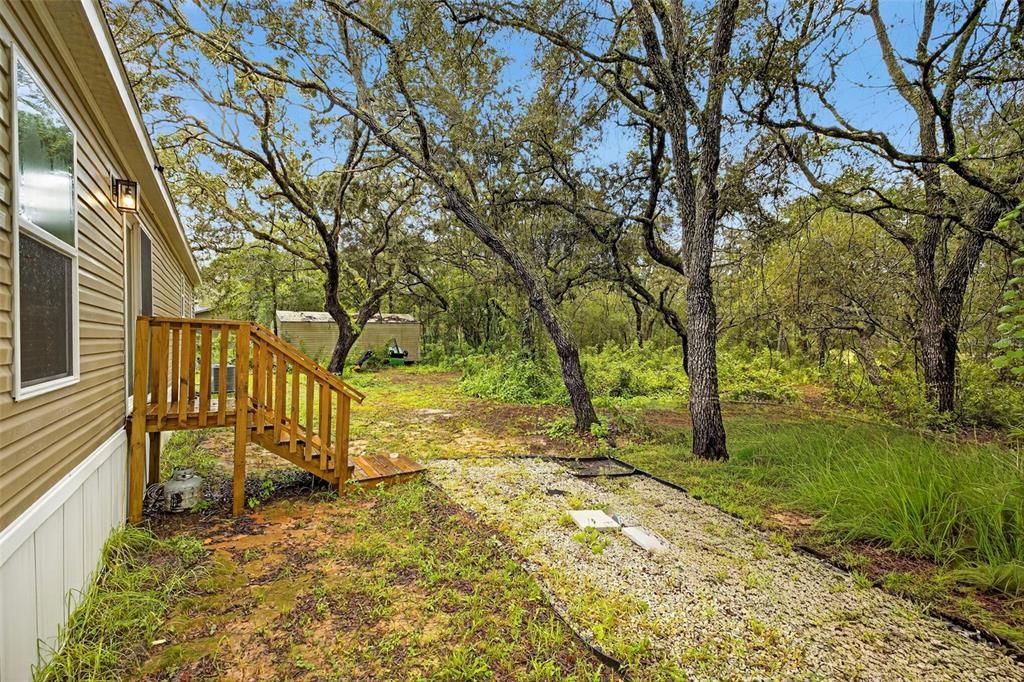 合同活跃: $299,000 (3 贝兹, 2 浴室, 1264 平方英尺)