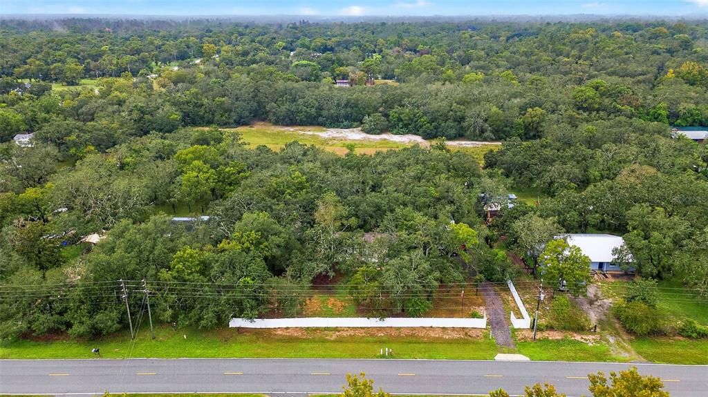 合同活跃: $299,000 (3 贝兹, 2 浴室, 1264 平方英尺)