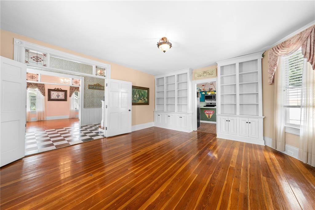 На продажу: $999,000 (4 спален, 3 ванн, 3492 Квадратных фут)