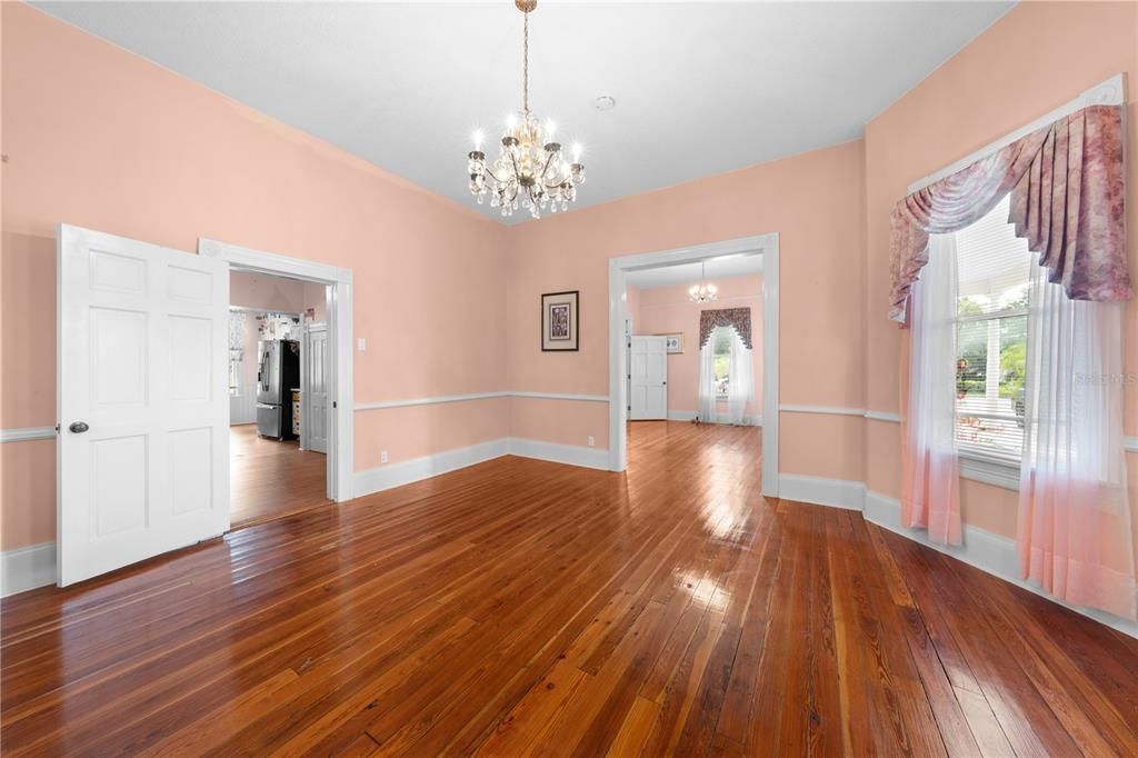 На продажу: $999,000 (4 спален, 3 ванн, 3492 Квадратных фут)