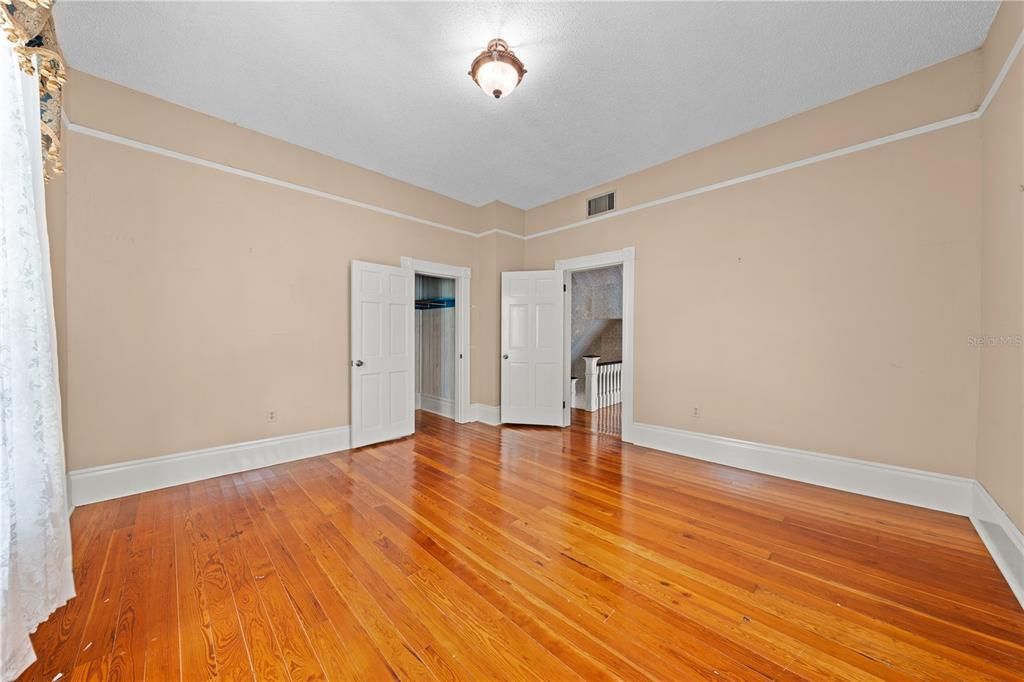 На продажу: $999,000 (4 спален, 3 ванн, 3492 Квадратных фут)