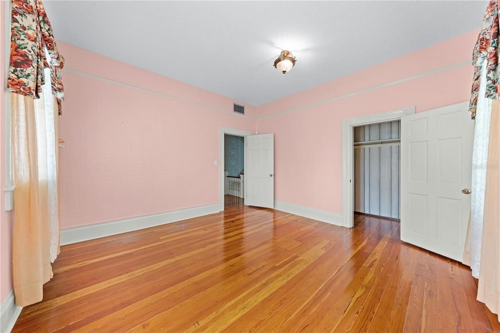 На продажу: $999,000 (4 спален, 3 ванн, 3492 Квадратных фут)