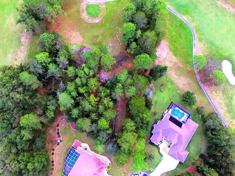 На продажу: $76,000 (0.72 acres)