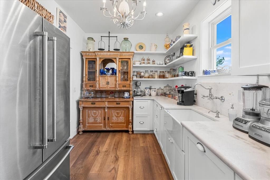 待售: $3,899,000 (4 贝兹, 3 浴室, 2964 平方英尺)