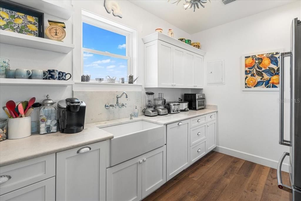 待售: $3,899,000 (4 贝兹, 3 浴室, 2964 平方英尺)