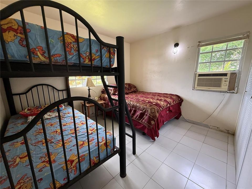 For Sale: $229,900 (2 beds, 1 baths, 629 Square Feet)