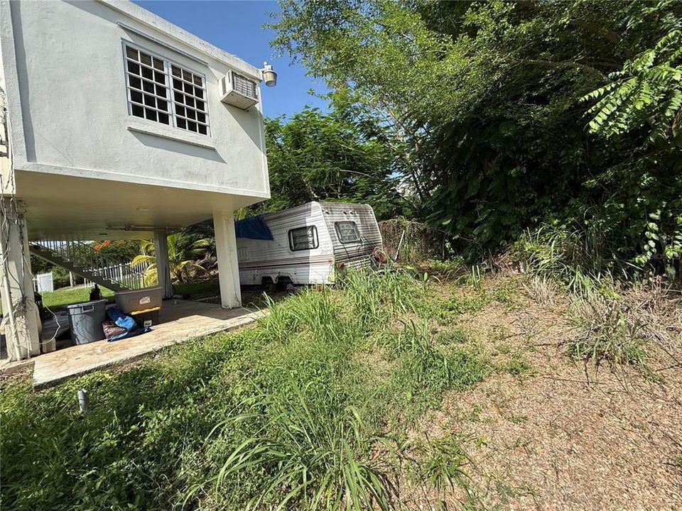 For Sale: $229,900 (2 beds, 1 baths, 629 Square Feet)