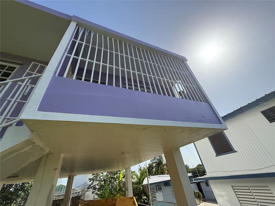 For Sale: $229,900 (2 beds, 1 baths, 629 Square Feet)