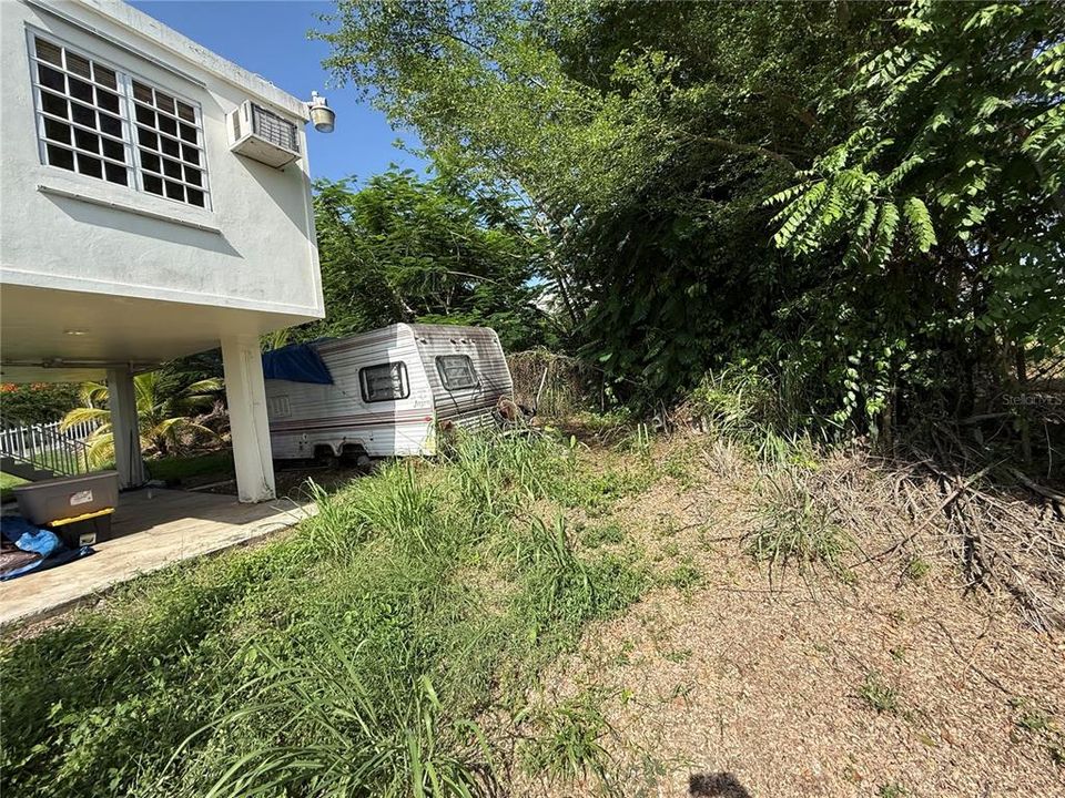 For Sale: $229,900 (2 beds, 1 baths, 629 Square Feet)