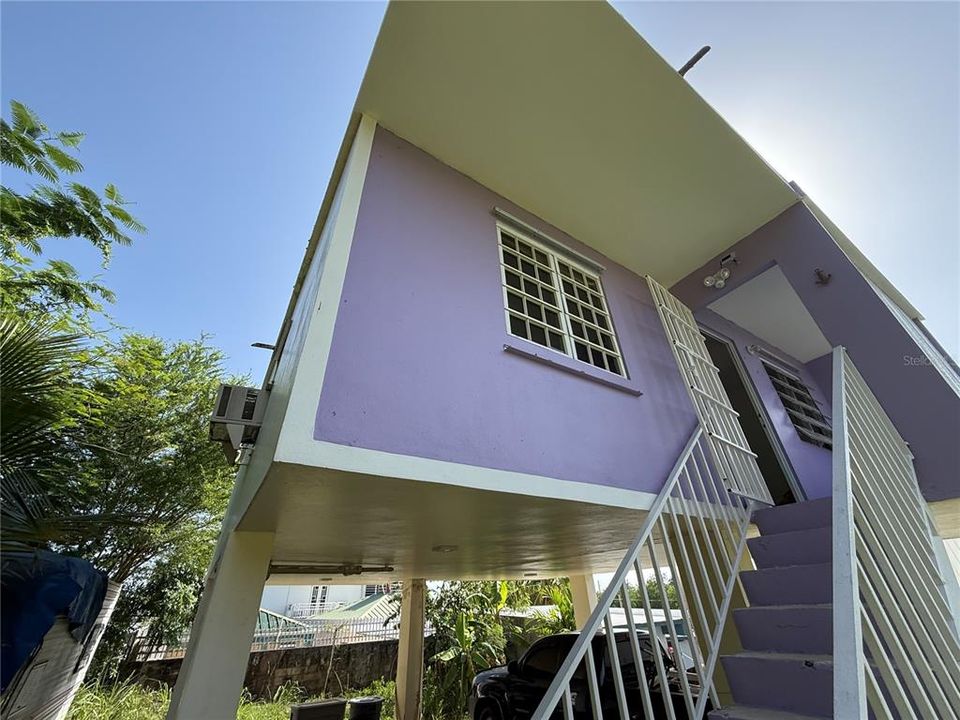 For Sale: $229,900 (2 beds, 1 baths, 629 Square Feet)