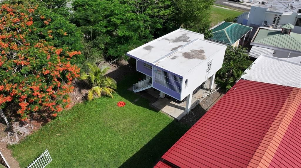 For Sale: $229,900 (2 beds, 1 baths, 629 Square Feet)