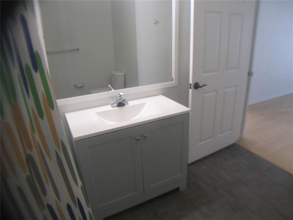 Active With Contract: $1,900 (4 beds, 3 baths, 1470 Square Feet)