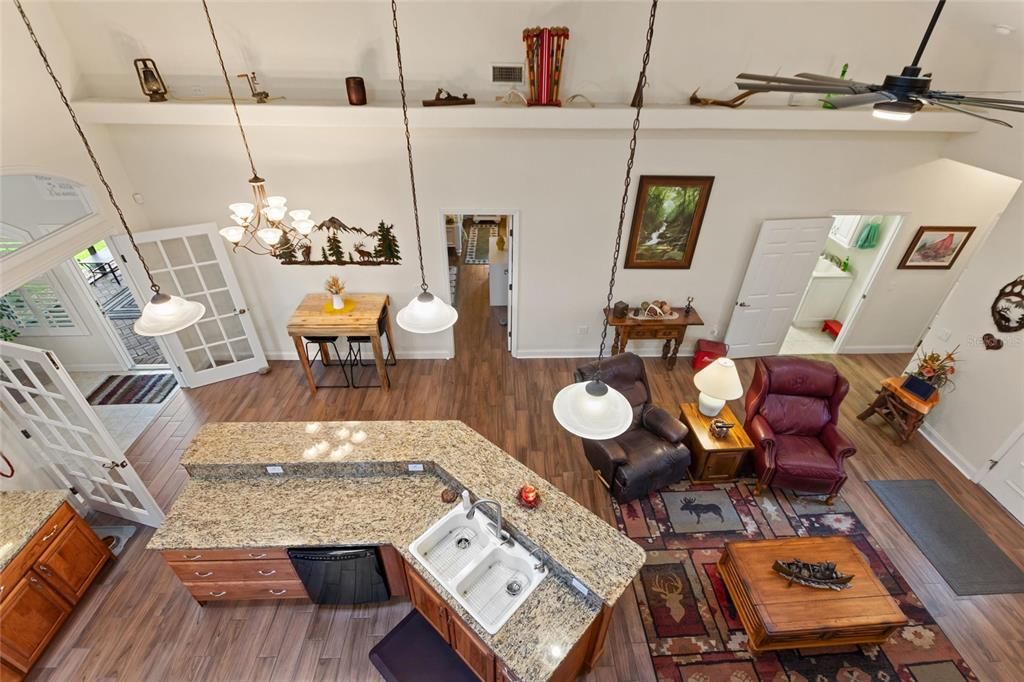 Activo con contrato: $534,000 (2 camas, 3 baños, 2134 Pies cuadrados)