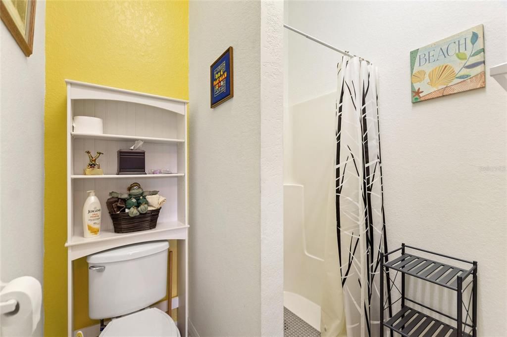 Activo con contrato: $534,000 (2 camas, 3 baños, 2134 Pies cuadrados)