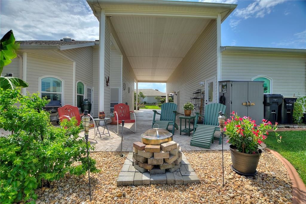 Activo con contrato: $534,000 (2 camas, 3 baños, 2134 Pies cuadrados)