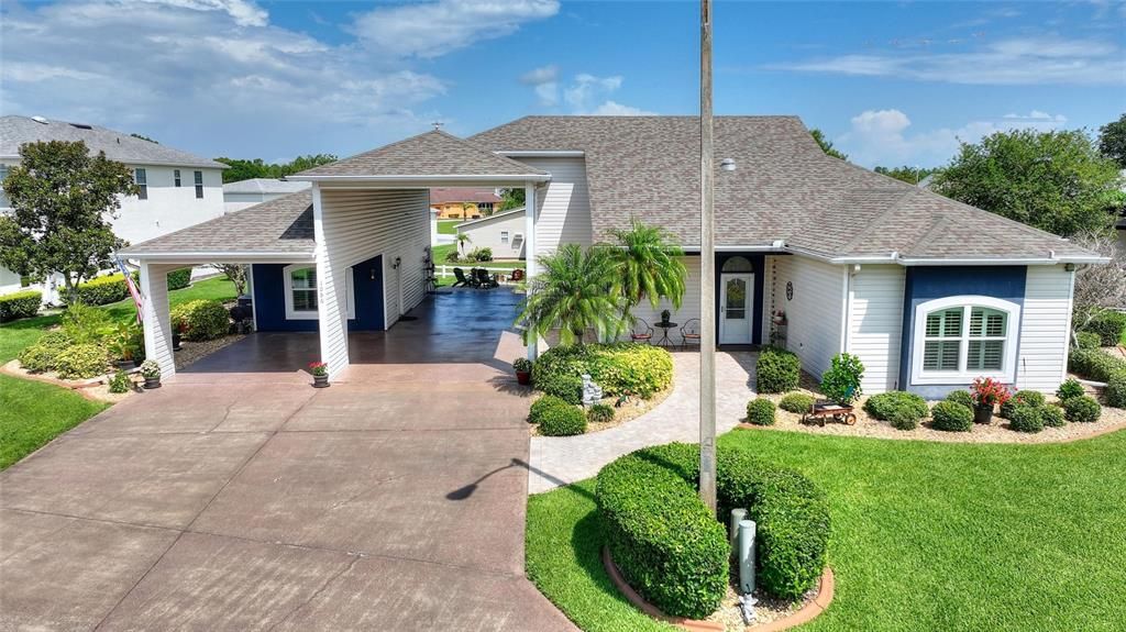 Activo con contrato: $534,000 (2 camas, 3 baños, 2134 Pies cuadrados)