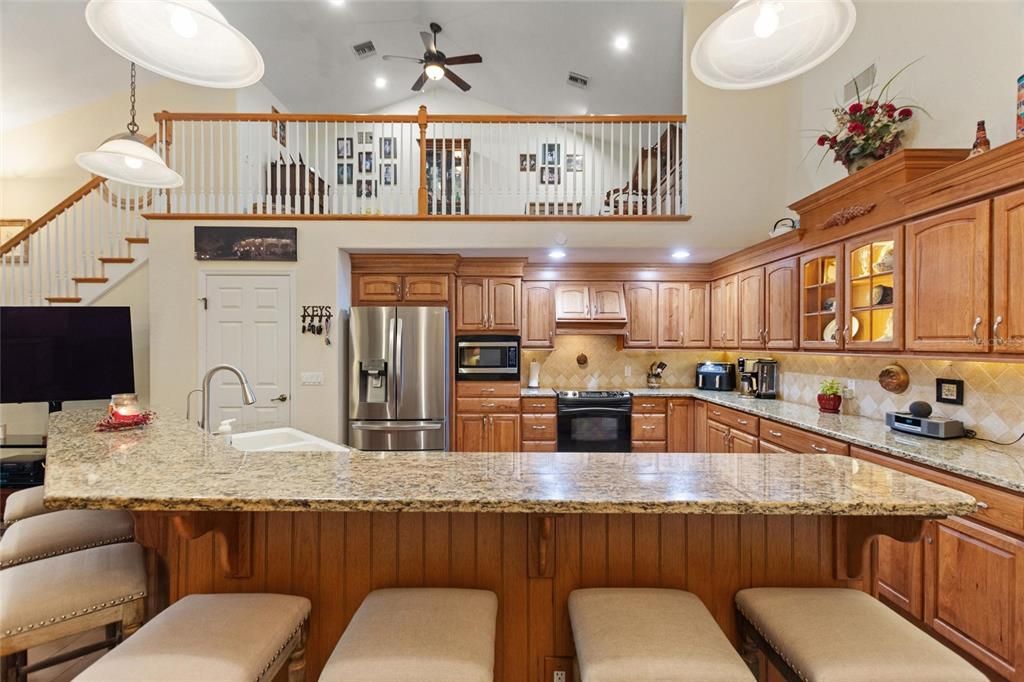 Activo con contrato: $534,000 (2 camas, 3 baños, 2134 Pies cuadrados)