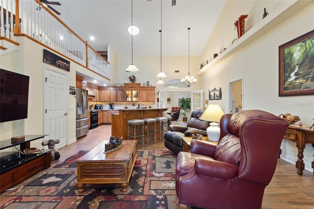 Activo con contrato: $534,000 (2 camas, 3 baños, 2134 Pies cuadrados)