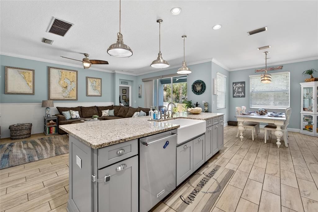 En Renta: $3,500 (4 camas, 3 baños, 3233 Pies cuadrados)