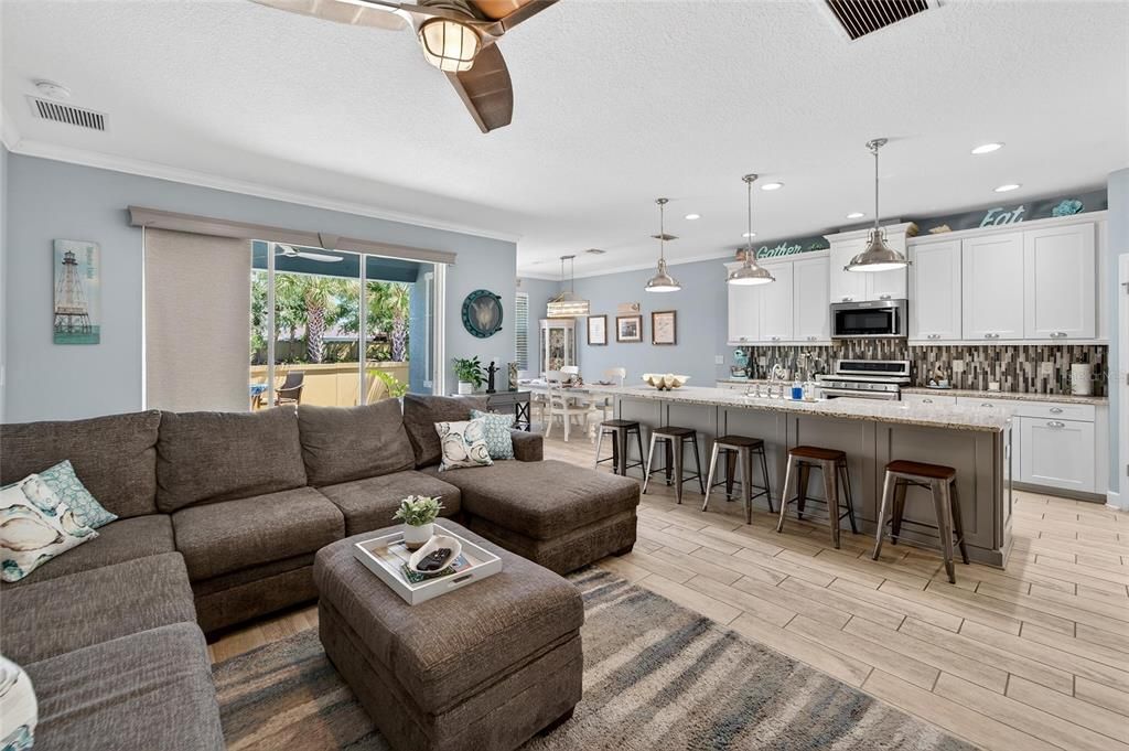 En Renta: $3,500 (4 camas, 3 baños, 3233 Pies cuadrados)