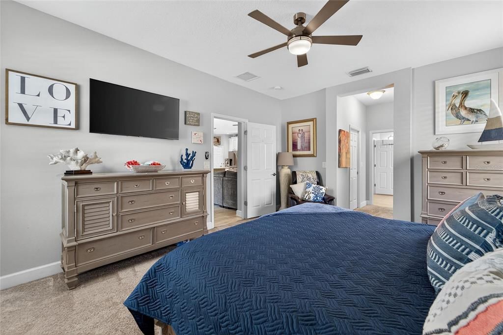 En Renta: $3,500 (4 camas, 3 baños, 3233 Pies cuadrados)