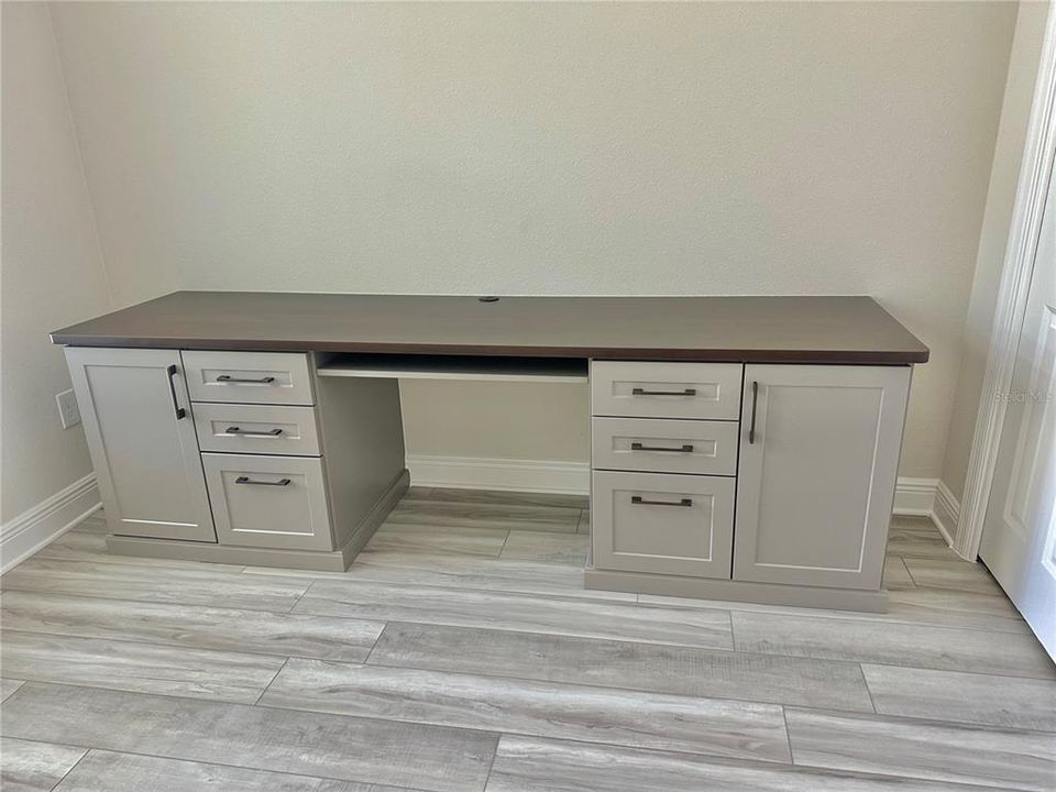 待售: $1,250,000 (4 贝兹, 3 浴室, 2279 平方英尺)