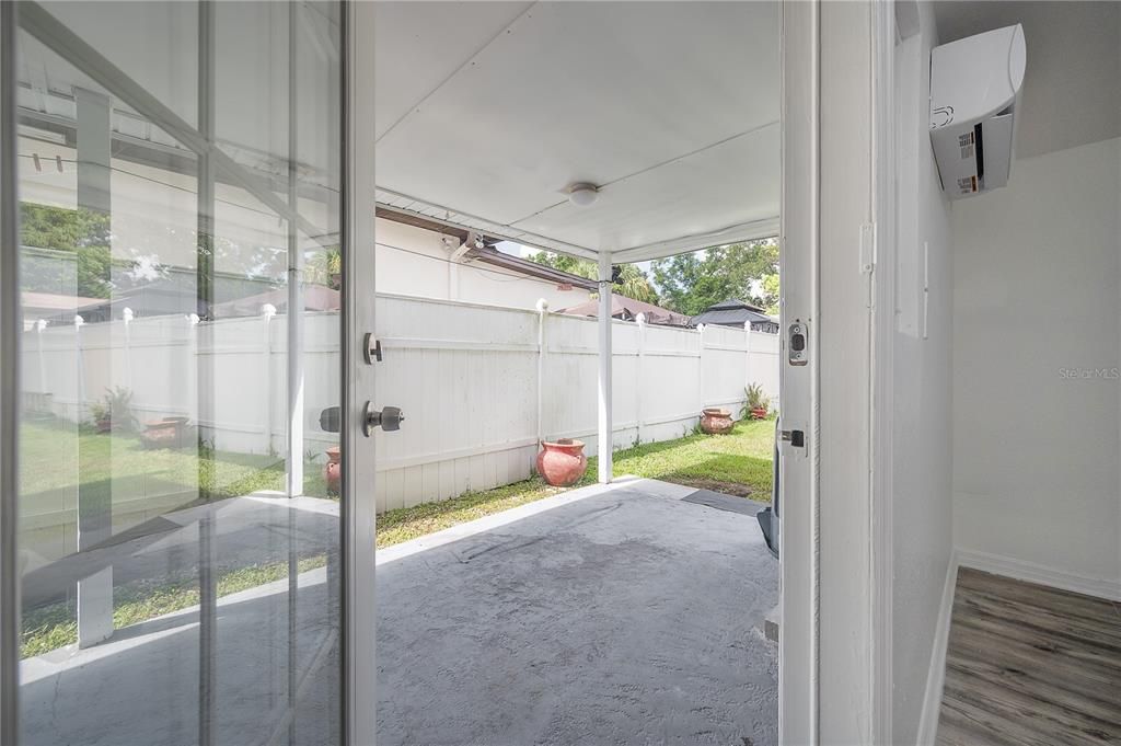 Activo con contrato: $1,250 (1 camas, 1 baños, 432 Pies cuadrados)