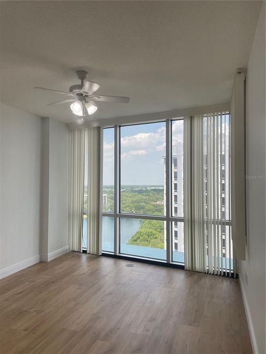 待售: $429,900 (2 贝兹, 2 浴室, 1157 平方英尺)