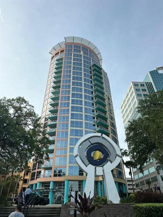 待售: $429,900 (2 贝兹, 2 浴室, 1157 平方英尺)