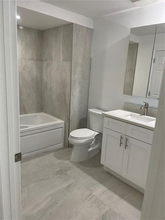 待售: $429,900 (2 贝兹, 2 浴室, 1157 平方英尺)