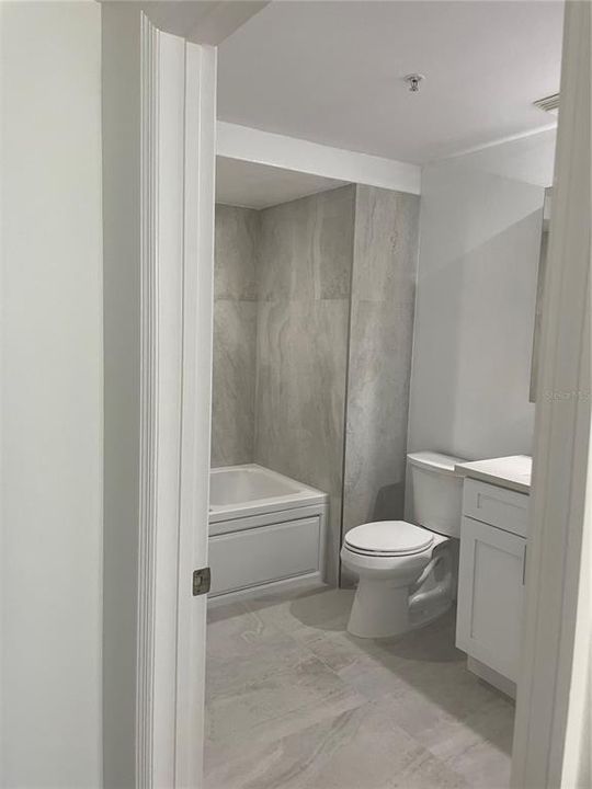 待售: $429,900 (2 贝兹, 2 浴室, 1157 平方英尺)