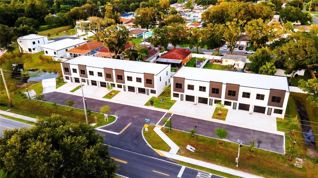 Active With Contract: $2,900 (3 beds, 2 baths, 1596 Square Feet)