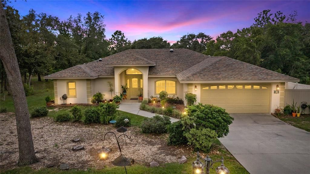 For Sale: $451,500 (3 beds, 2 baths, 1886 Square Feet)