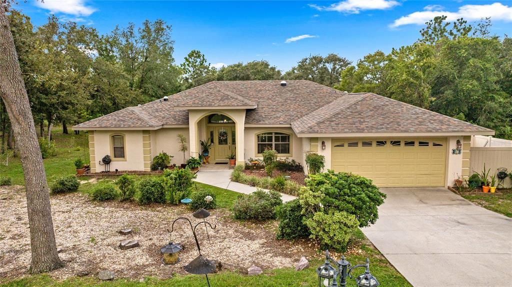 For Sale: $451,500 (3 beds, 2 baths, 1886 Square Feet)