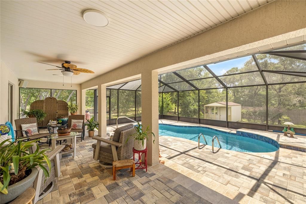 For Sale: $451,500 (3 beds, 2 baths, 1886 Square Feet)