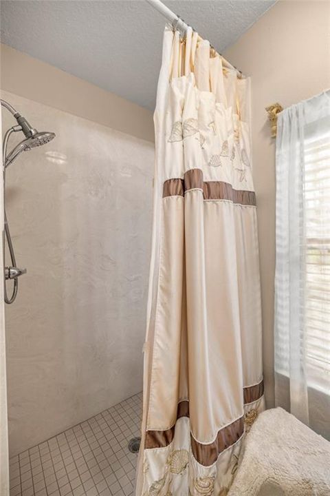 For Sale: $451,500 (3 beds, 2 baths, 1886 Square Feet)