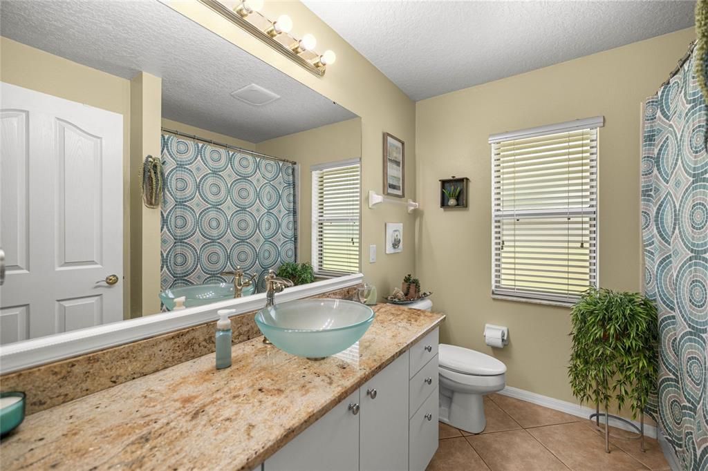 For Sale: $451,500 (3 beds, 2 baths, 1886 Square Feet)