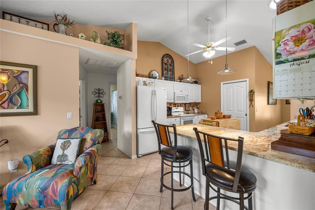 For Sale: $451,500 (3 beds, 2 baths, 1886 Square Feet)