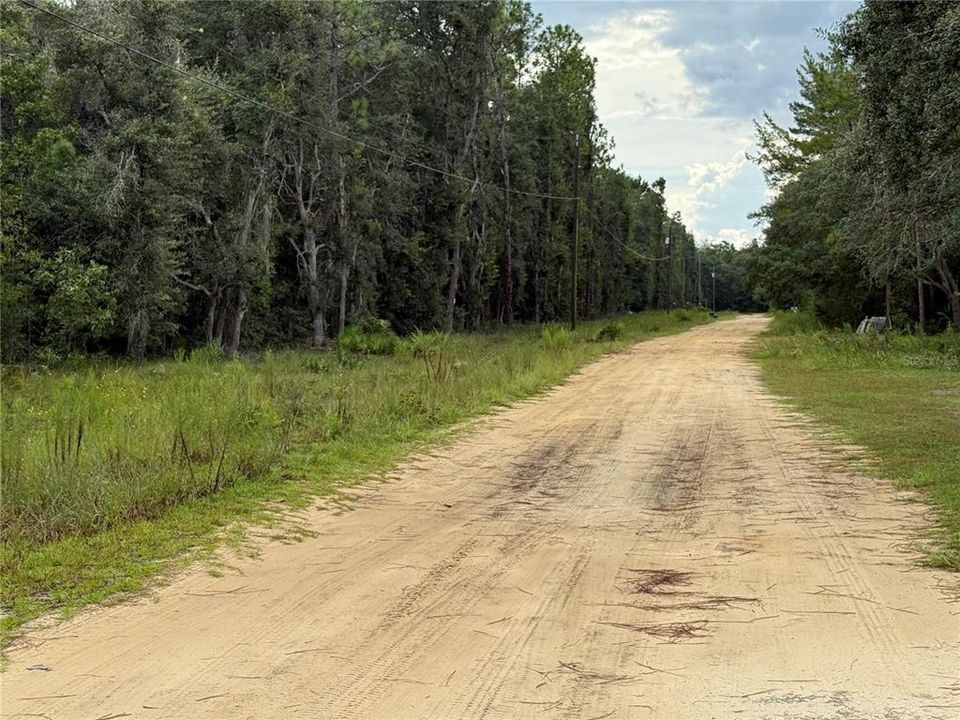 待售: $44,900 (0.23 acres)