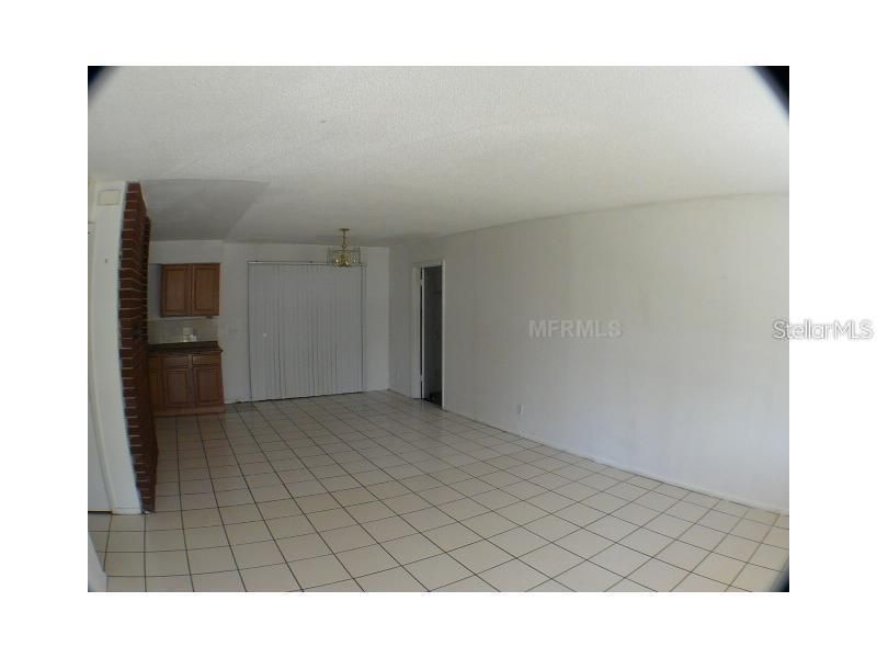 待售: $525,000 (6 贝兹, 0 浴室, 2632 平方英尺)