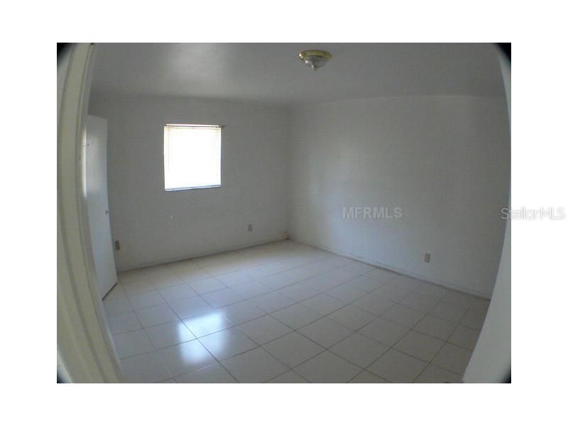 待售: $525,000 (6 贝兹, 0 浴室, 2632 平方英尺)