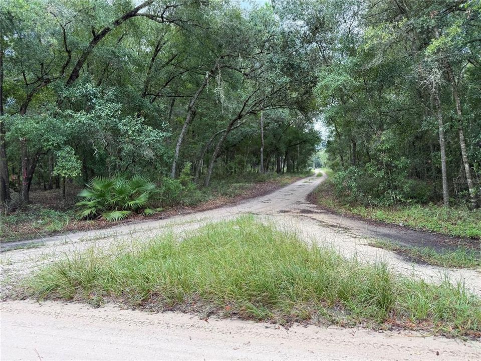 待售: $44,900 (0.23 acres)